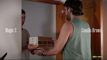 I Have No Cash So Delivery Guy Magic C Gets Paid With My Big Daddy Ass &amp;ndash  Bareback Creampie Pushout