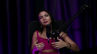 É  UMA P0RNSTAR E CRIADORA DE CONTEÚ DO  18, E A PODOLATRIA... - MARCELLA SCHULTZ (MOAI TV)